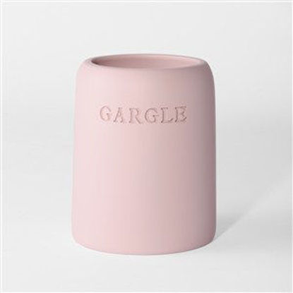 Immagine di Bicchiere rosa gargle                                                                                                                                                                                                                                                                                                                                                                                                                                                                                               