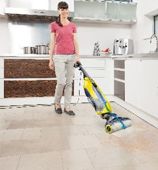 lavasciuga pavimenti fc 5, due prodotti in uno aspira lo sporco e lava il  pavimento, potenza w 460, sistema a doppio serbatoio sporco/pulito,  capacità