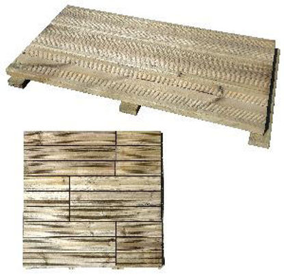 Immagine di pedana modulare, in legno di pino trattato con impregnante in autoclave, sezione listelli mm.15x6, dimensione totale cm.30x60 h.3,8                                                                                                                                                                                                                                                                                                                                                                                 
